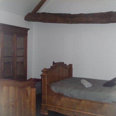 Grange Dans Ancien Corps De Ferme Hotel Bellengreville  Eksteriør billede
