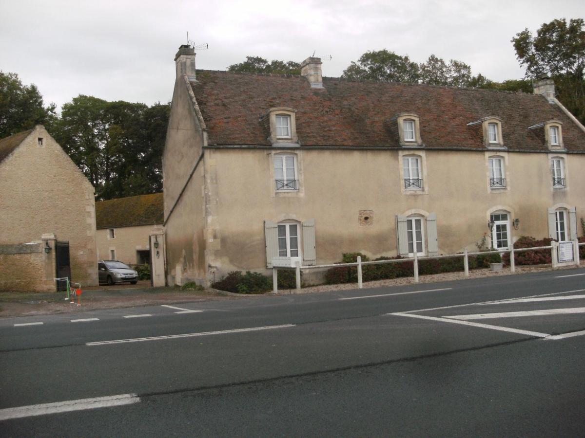 Grange Dans Ancien Corps De Ferme Hotel Bellengreville  Eksteriør billede