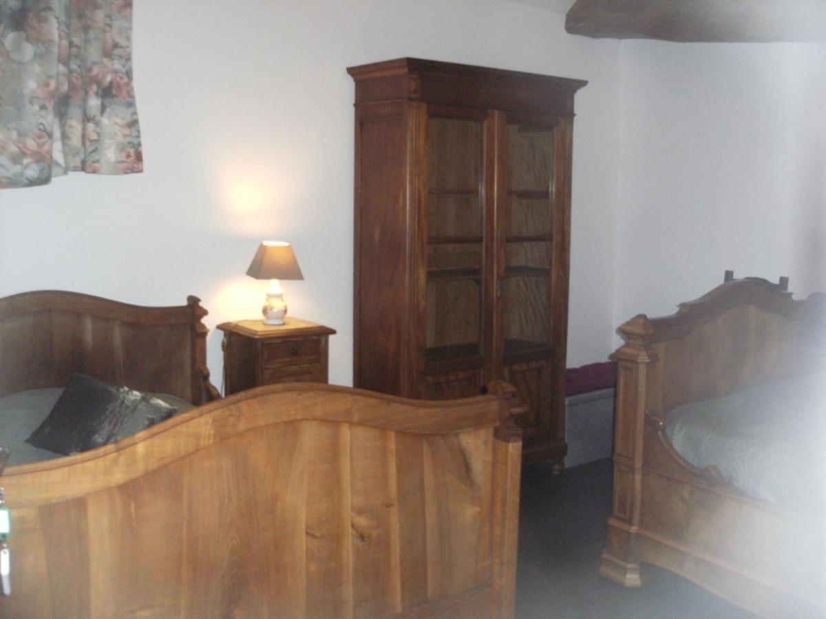 Grange Dans Ancien Corps De Ferme Hotel Bellengreville  Eksteriør billede